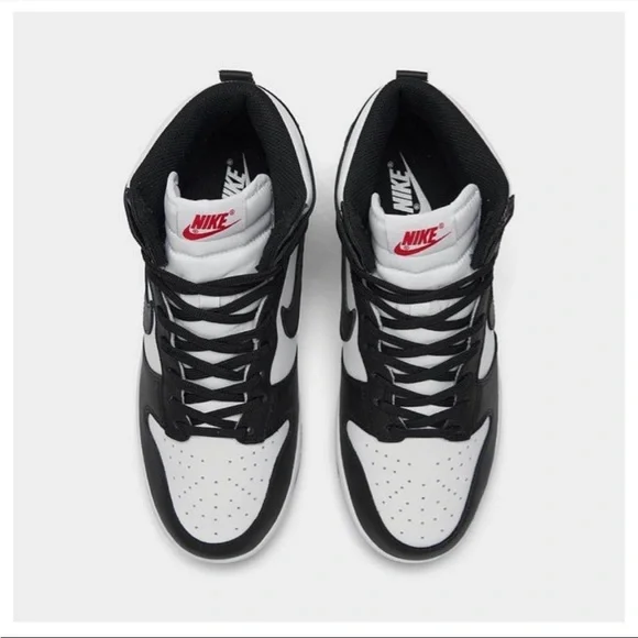 Nike Dunk High top Panda black and white